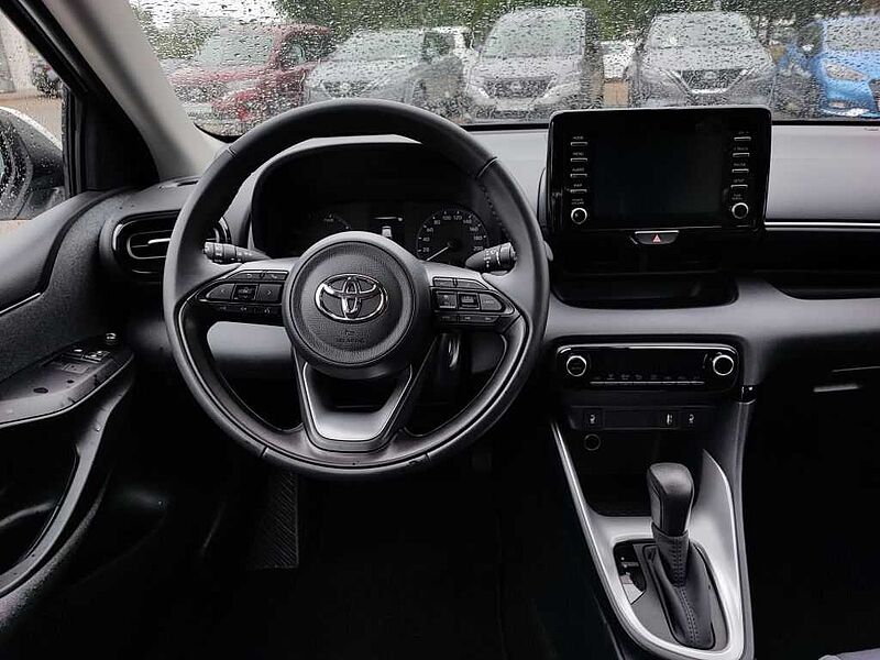 Toyota Yaris 1.5 Hybrid Business-Edition+Klima+Navi+Bluetooth+Kamera+Sitzh.